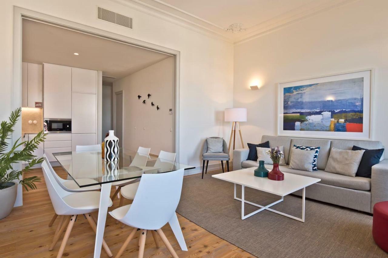 Unique 2 Bdr Apt Sea View Baixa Alfama D Appartement
