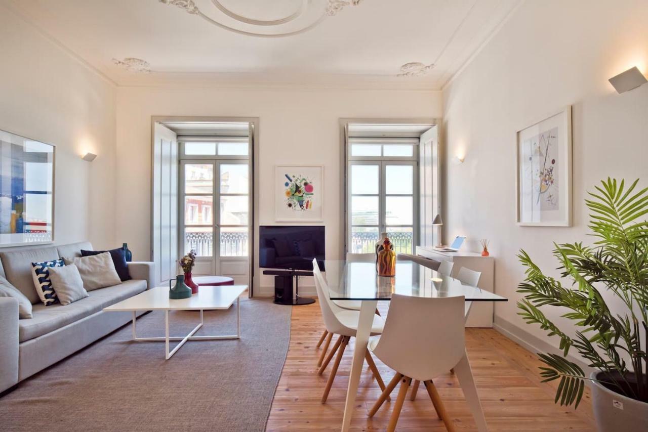 Unique 2 Bdr Apt Sea View Baixa Alfama D Appartement